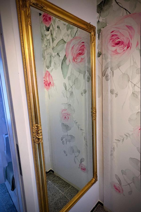 Queen Apartment 울첸 외부 사진